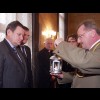  Delegacja Komendy Śląskiej Chorągwi ZHP przekazuje Betlejemskie Światło Pokoju 