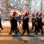 Górnicza orkiestra w katowickiej dzielnicy Nikiszowiec. fot. Tomasz Żak / UMWS