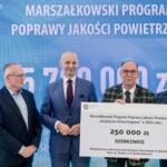 Fundusze UE na OZE i Marszałkowski Program Poprawy Jakości Powietrza. fot. Tomasz Żak / UMWS